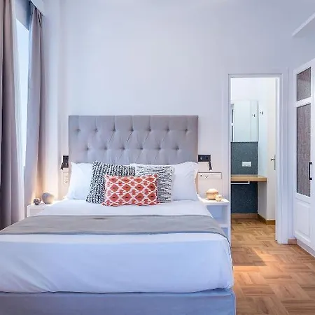 Shapes Luxury Hotell 4*