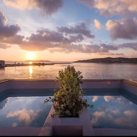 Hotell Shapes Luxury