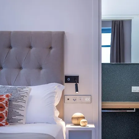 Shapes Luxury 4* Эрмуполис