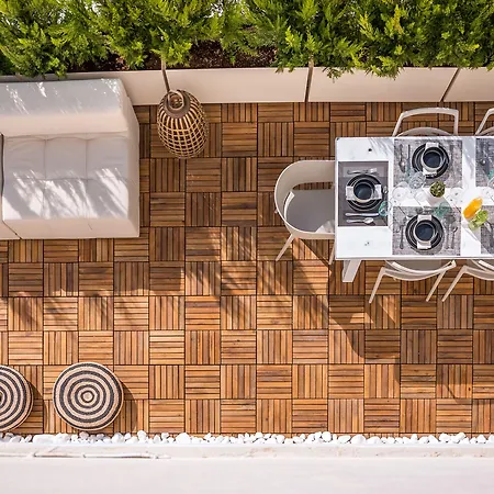 Shapes Luxury Ermoupoli