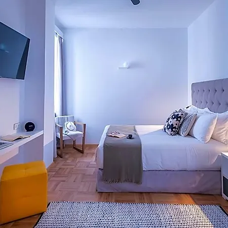 Hotel Shapes Luxury