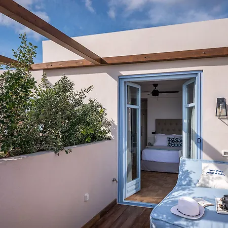 Hotel Shapes Luxury Ermoupoli