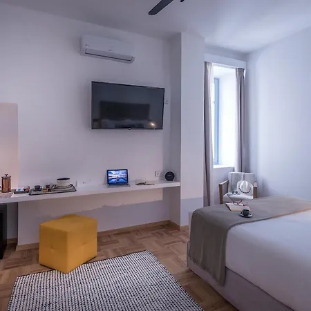 Hotell Shapes Luxury 4*