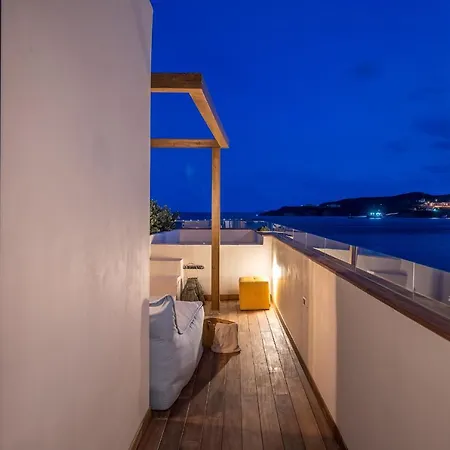 Shapes Luxury Hotel