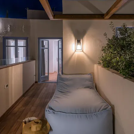 Shapes Luxury Otel Ermoupoli