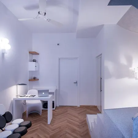 Shapes Luxury 4*