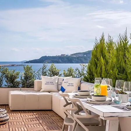 Otel Shapes Luxury 4*