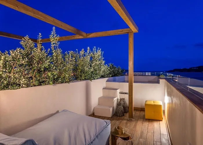 Shapes Luxury 4* Ermoupoli