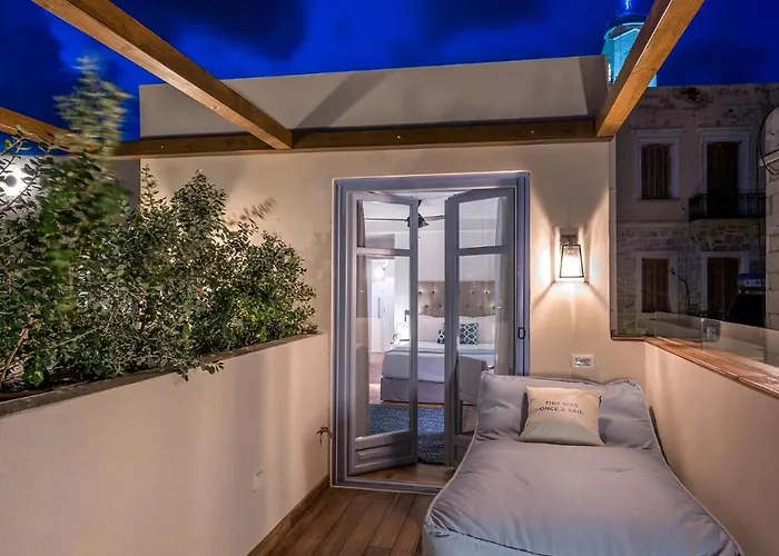 Shapes Luxury Otel Ermoupoli