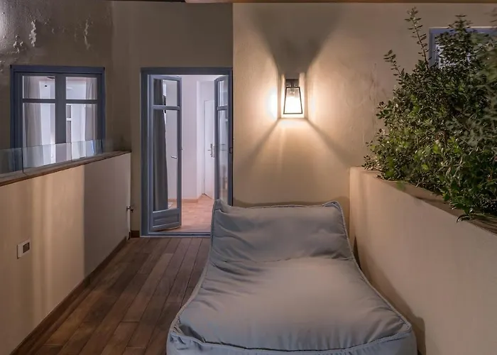 Shapes Luxury Otel Ermoupoli