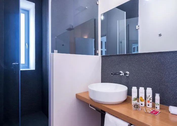 Otel Shapes Luxury Ermoupoli